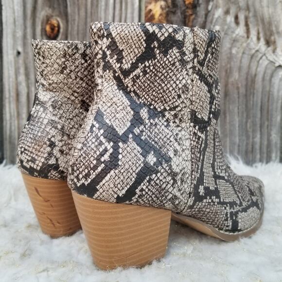 Snake Print Zip Ankle Boots Lulus x Matisse Spirit Size 7.5 Tan Synthetic Bootie - Picture 7 of 14